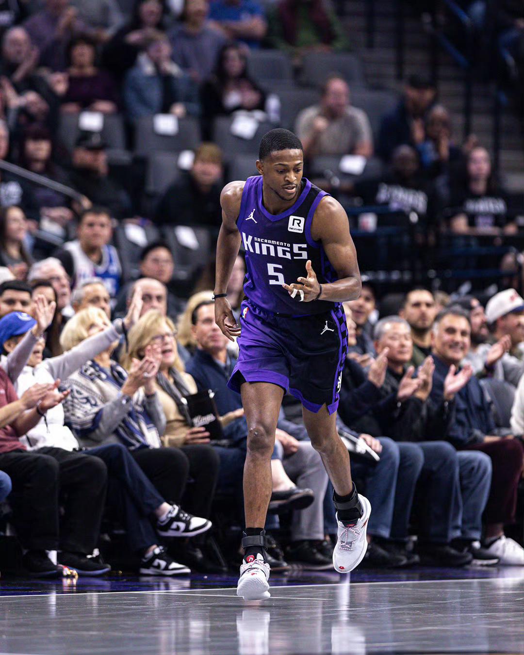 球速体育下载集结日突围战来临，萨克拉门托国王围绕NBA常规赛篮板制胜，底气十足，团队化学反应显著的简单介绍