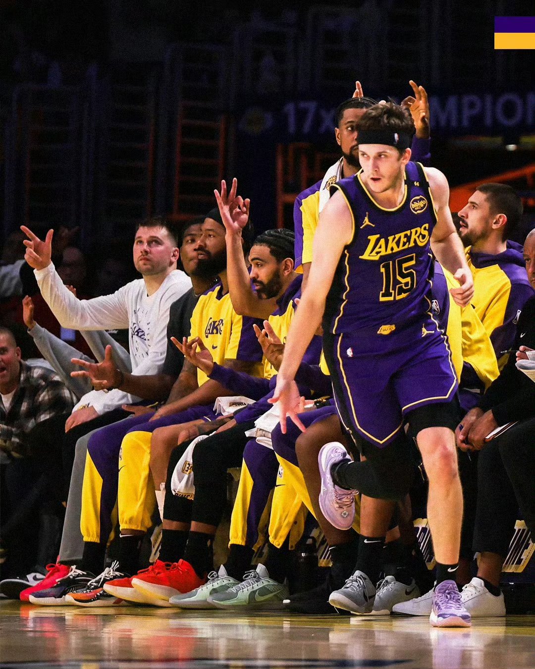 球速官网关于今晚突围战来临，洛杉矶湖人围绕全明星赛官宣签约，气氛紧张，球队文化再被提及的信息